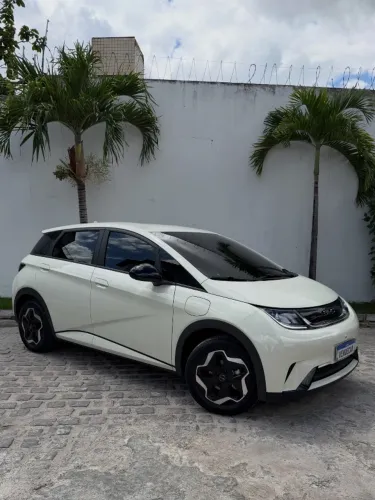 BYD Dolphin EV (Elétrico) 2026