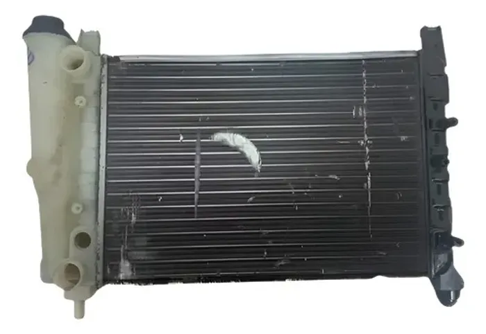 Radiador Fiat Fiorino 2005 A 2009 Motor 1.0 1.3 1.5