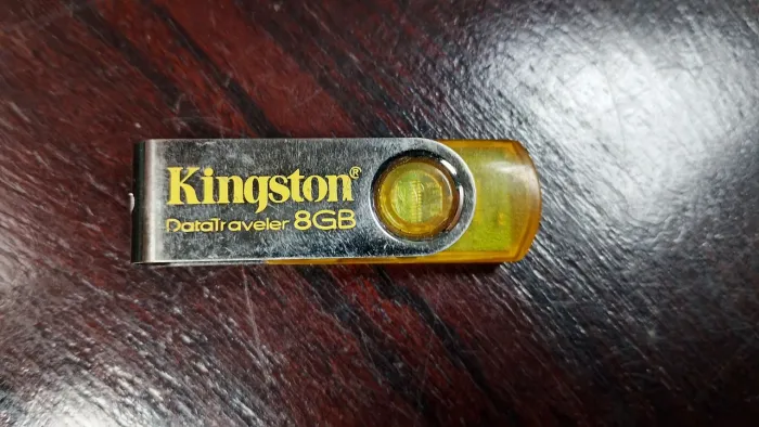 Pen drive 8GB