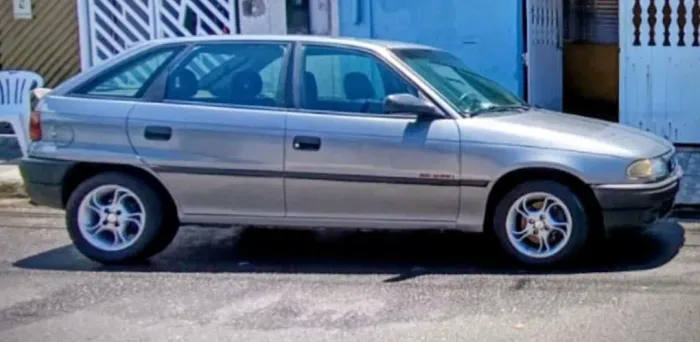 Chevrolet Astra GLS 2.0 MPFI 1995