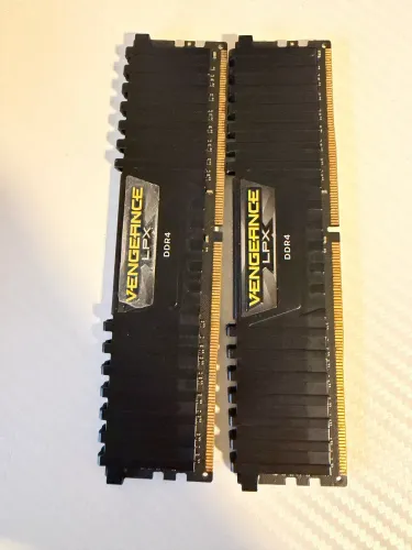 2x Memória ram 16gb 3600mhz ddr4 corsair