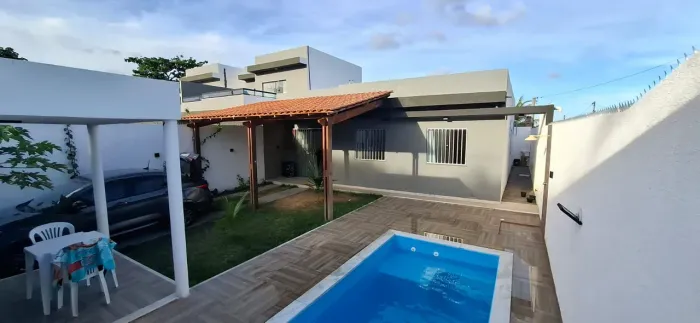 Casa de Veraneio em Arembepe - Piscina, Churrasqueira, Suítes, Cozinha completa