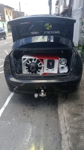 Caixa trio com Rack móvel som automotivo 