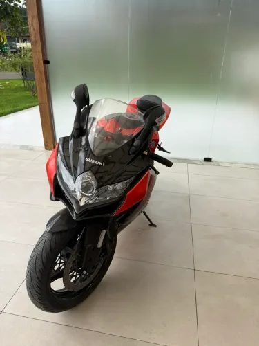 Suzuki 750