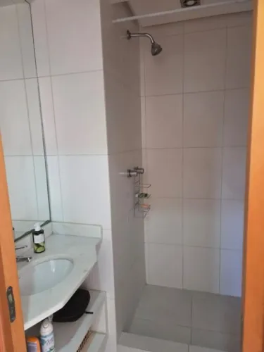 Apartamento de 2 dormitorios com suite e 1 vaga de garagem coberta