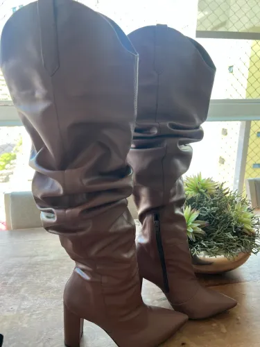 Bota usada 3x