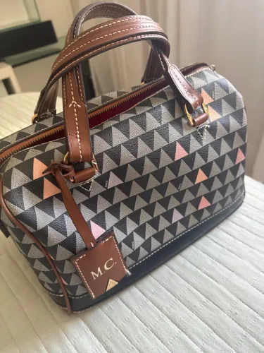 Bolsa Schutz