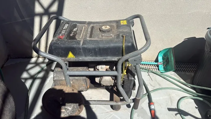 Gerador à Gasolina 7.5 KVA Digital Com Avr 4T Wx7500 Bivolt Com Bateria PRAMAC