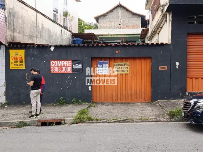 Lote à venda no Bairro ÁGUA BRANCA