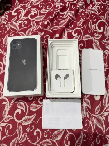 Caixa do iPhone 11 preto 64gb