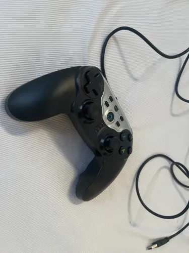 Vendo controle dazz cyborg