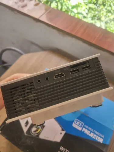 Projetor sem controle
