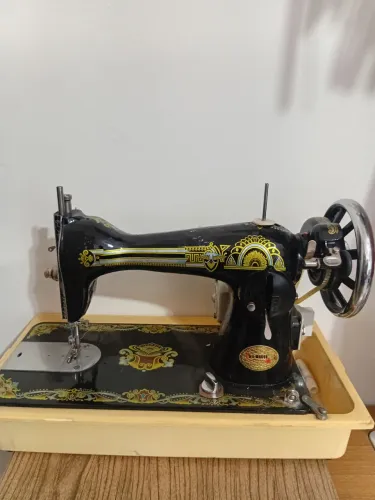 Maquina de costura doméstica
