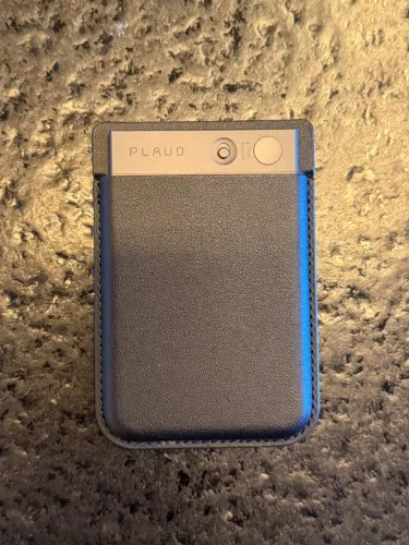 PLAUD Note 64GB Gravador com IA + Case MagSafe - Seminovo