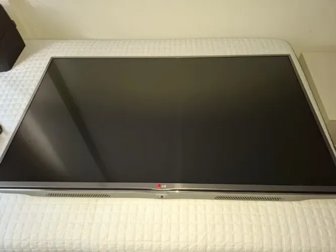TV LG 42'' modelo LB6500