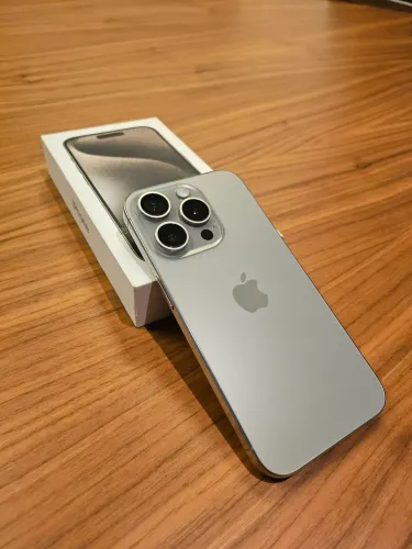 Iphone 15 Pro 128GB Titanium 88% C/Caixa