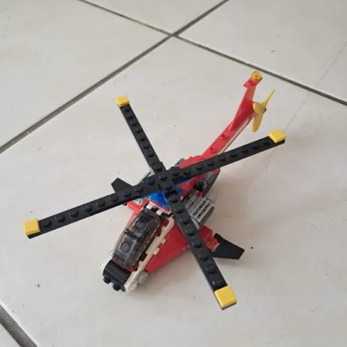Lego Creator 3 em 1 -102 peças - c/ manual