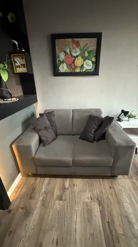 Sofá 2 lugares perfeito !
