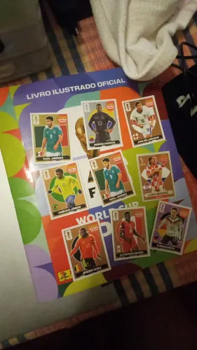 9 Figurinhas Legend Incluindo de 2022 RARA