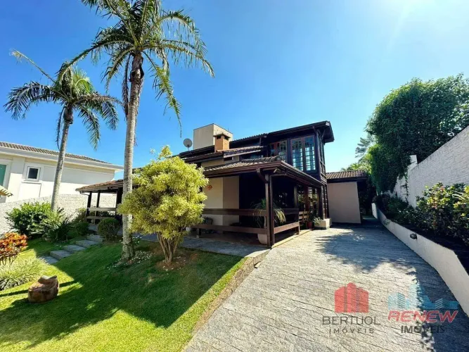 Linda casa para locação - Condomínio Vista Alegre - Sede