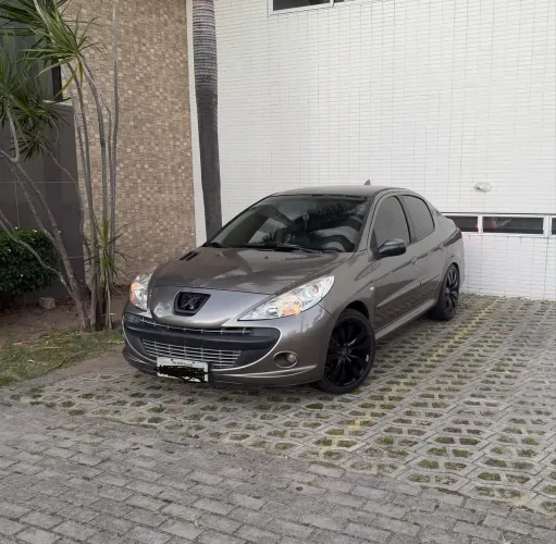 Peugeot 207 Sed. Passion XR Sport 1.4 Flex 8V 4P 2011