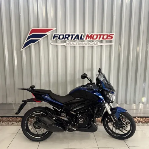 BAJAJ DOMINAR 400 2025