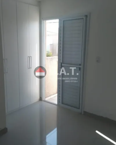 Aluguel de Casa em Condomínio na Vila Mineirao, Sorocaba-SP: 2 quartos, 2 salas, 1 banheir
