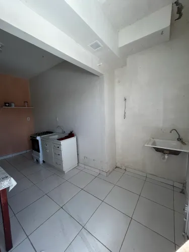 Alugo ponto comercial na vila em Queimadas-PB