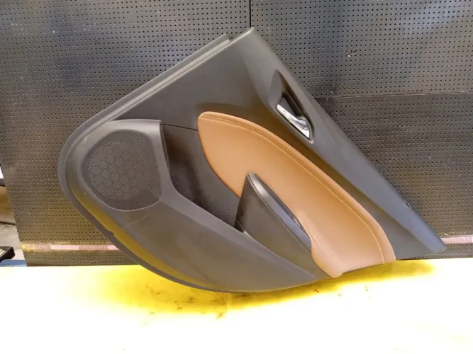 Forro Porta Traseira Direita Chevrolet Cruze Premier 2020