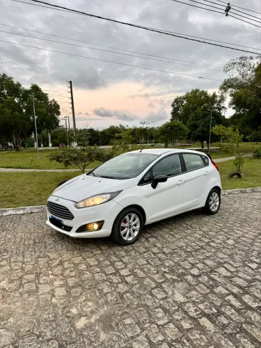 Ford Fiesta 1.5 16V Flex Mec. 5P 2016