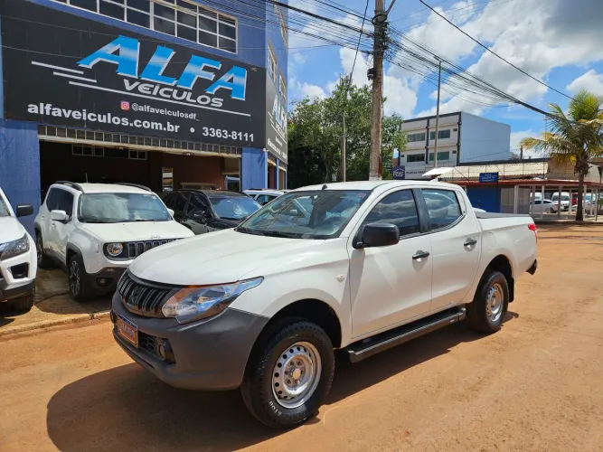 Mitsubishi L200 Triton Sport GLS 2.4 CD Diesel Aut. 2022