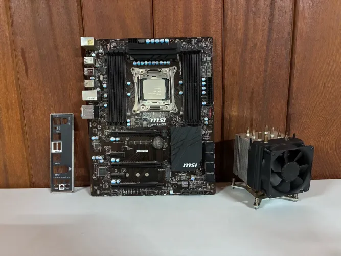 Placa Mãe MSI X99A Raider + i7 5820k e AirCooler EKL AG