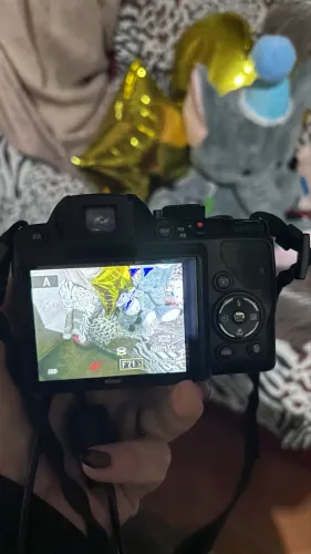 Câmera Nikon coolpix P 100