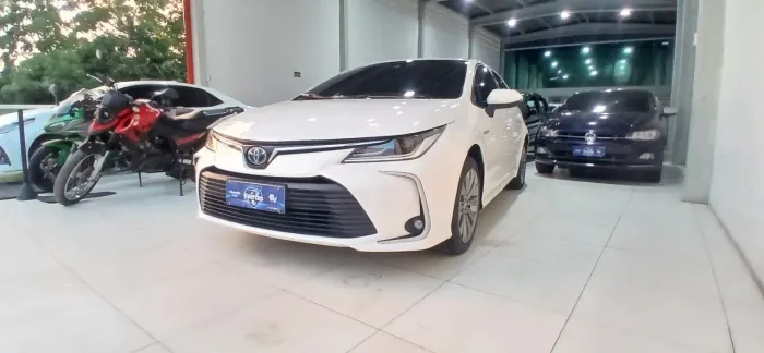 Toyota Corolla Altis Hybrid 1.8 16V Flex Aut. 2020