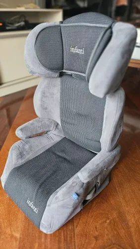 Cadeirinha para carro - 15 à 36kg