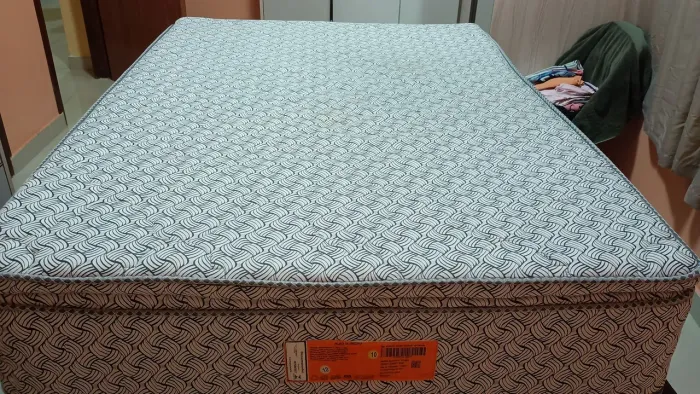 Cama de casal molas ensacadas