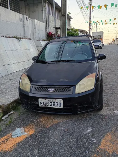 Ford Fiesta Sedan 1.0 8V Flex 4P 2010