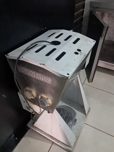 Masseira G-Paniz 15kg (excelente)
