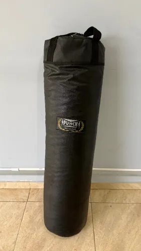 SACO DE PANCADA PUNCH 1,20 M + KIT DE INSTALAÇÃO