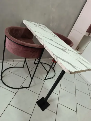 Vendo moveis para cafeteria, sorveteria, lanchonete, hamburgueria