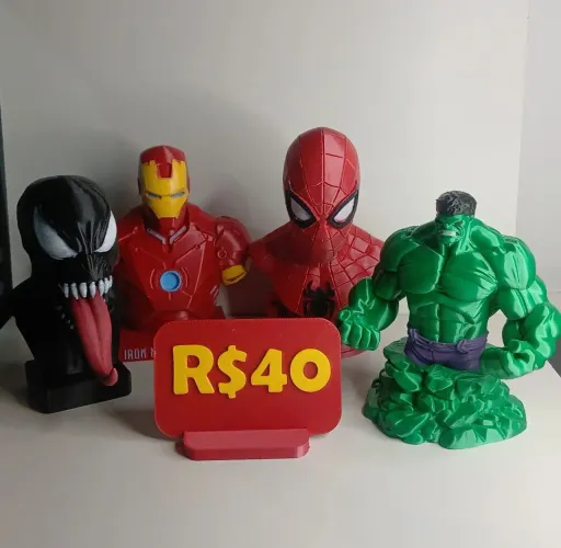 SUPERHEROIS MARVEL