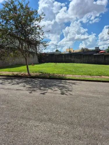 Terreno à venda ou permuta total 407 m² por R$ 1.100.000 - Jardim Millenium - Sorocaba/SP