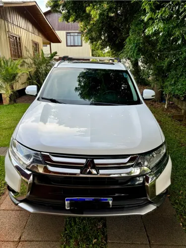 Mitsubishi Outlander 2.0 16V 160cv Aut. 2017