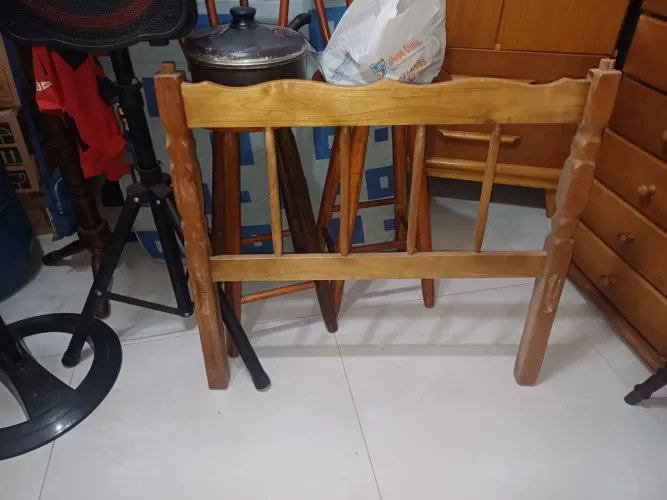 Cama de solteiro com colchão densidade D33 novo.