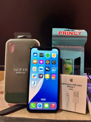 Vendo Xr preto 128GB