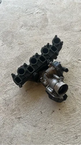 Coletor de Admissão com Corpo de Borboleta (TBI) - VW Amarok 2.0 (2013) - Original
