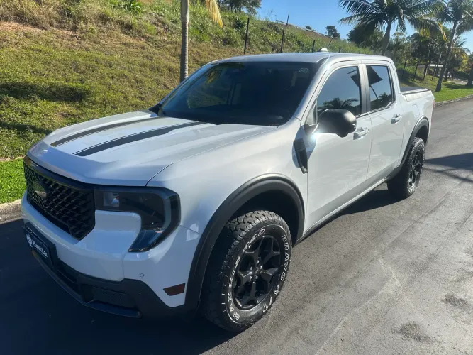 Ford Maverick L. Black 2.0 Ecoboost AWD Aut. 2025