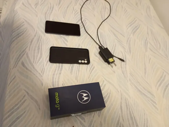 Vendo celular moto G52:
