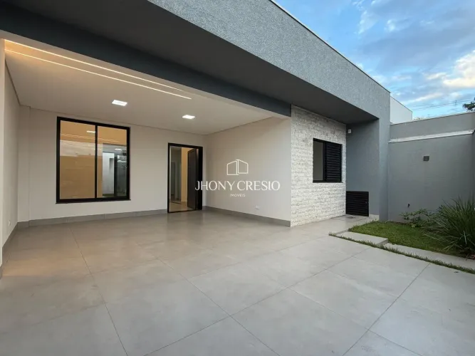 Casa Parte alta do Bairro com 202,74m² de Terreno, Jardim Oriental / Maringá