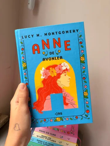 Anne de Avonlea (livro 2 - coleção Anne com E)